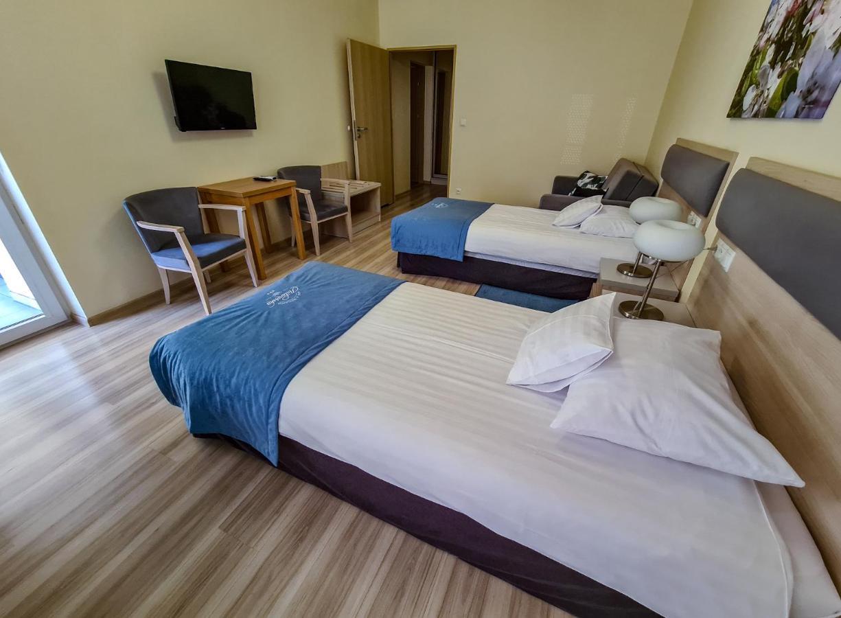 Antoninska Hotel & Apartamenty 레스노 외부 사진
