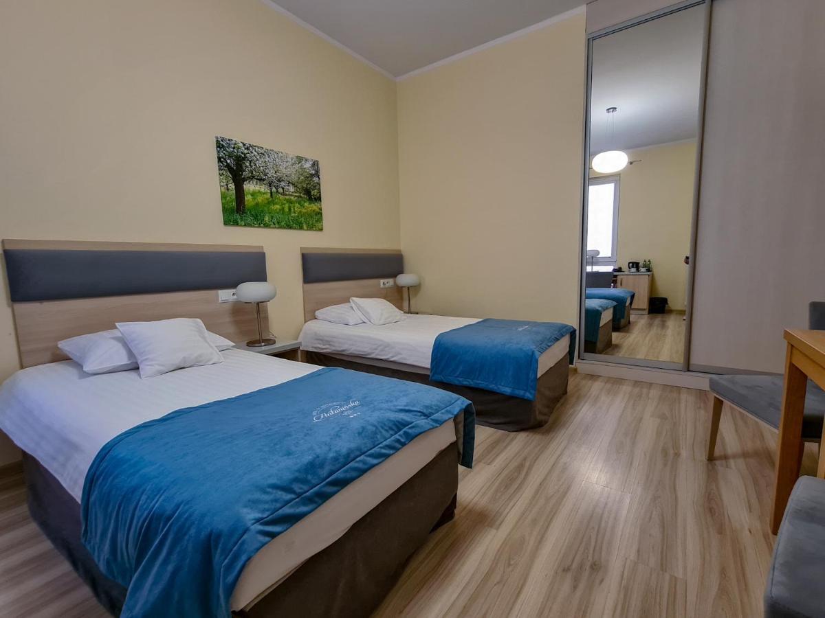 Antoninska Hotel & Apartamenty 레스노 외부 사진