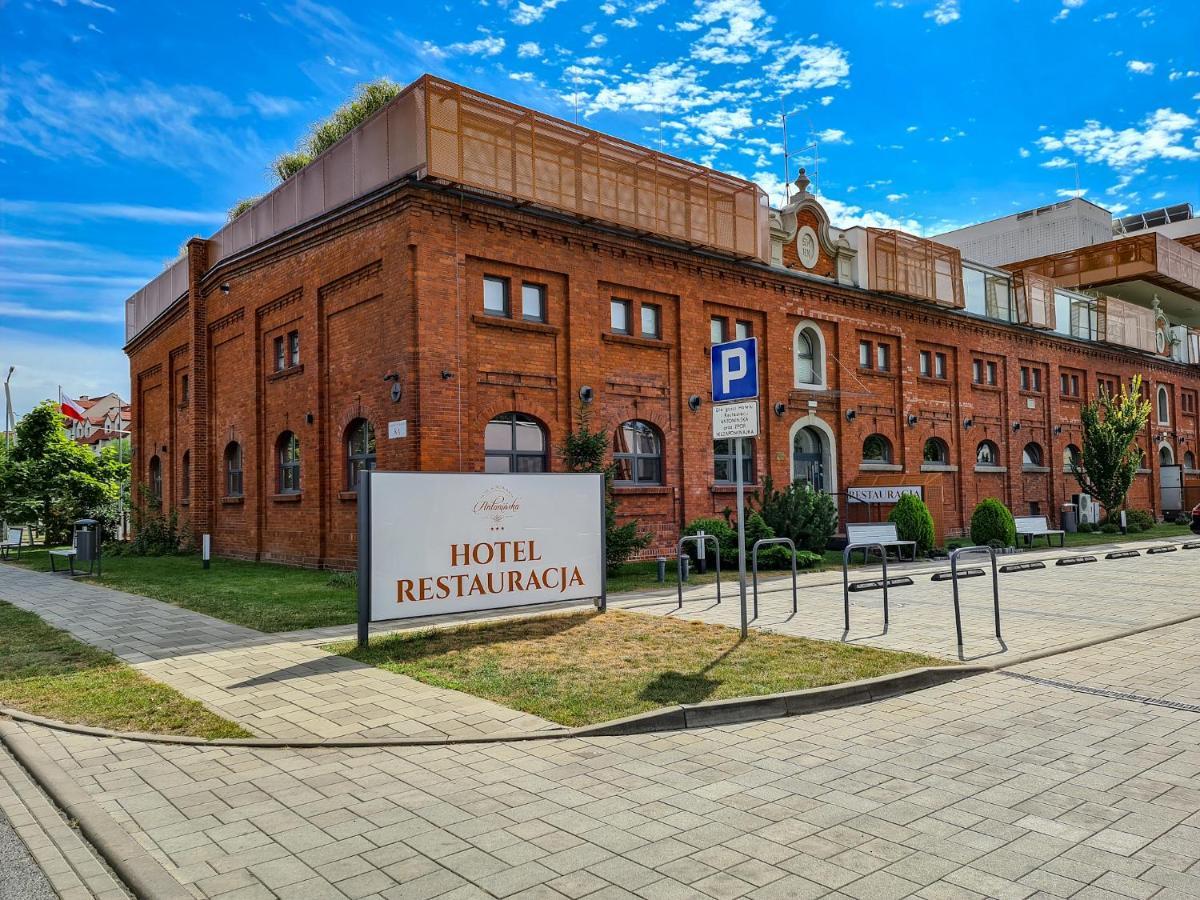 Antoninska Hotel & Apartamenty 레스노 외부 사진
