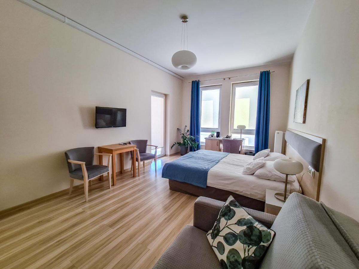 Antoninska Hotel & Apartamenty 레스노 외부 사진
