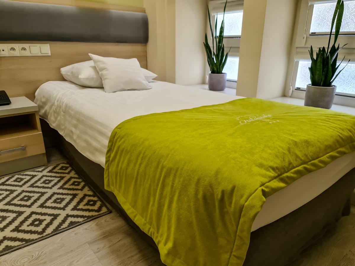 Antoninska Hotel & Apartamenty 레스노 외부 사진