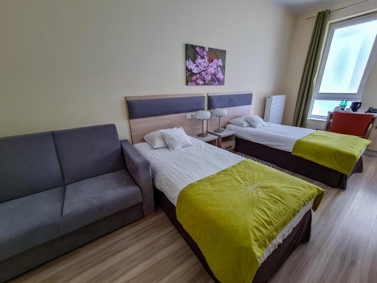 Antoninska Hotel & Apartamenty 레스노 외부 사진