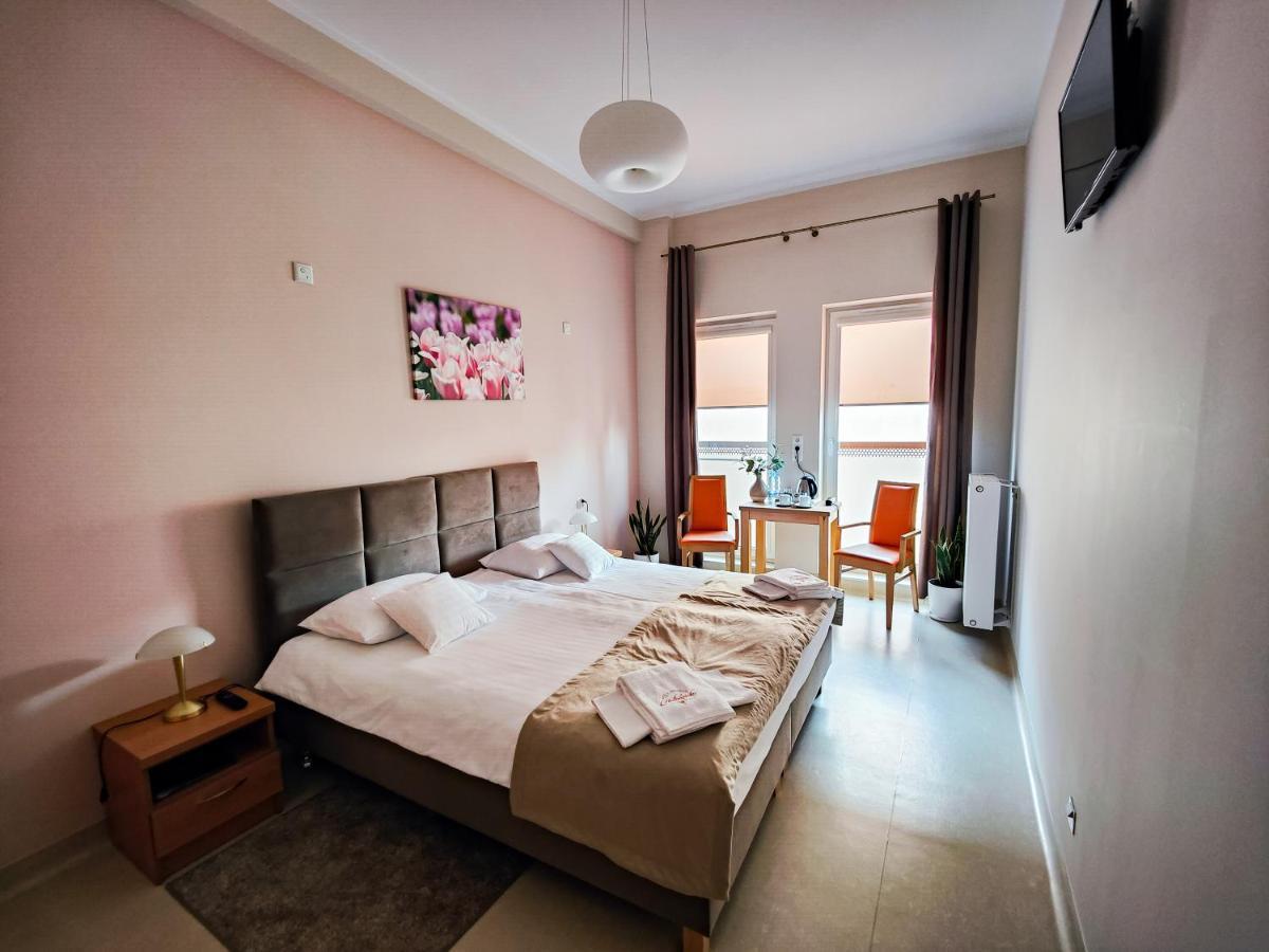 Antoninska Hotel & Apartamenty 레스노 외부 사진